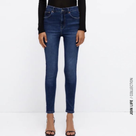 Zara Skinny Vintage Jeans (High Waisted)